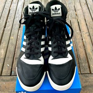 Adidas Rivalry Hi Black and White; Size 11